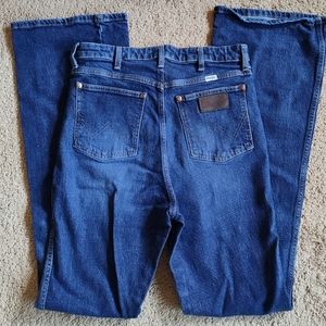 🤠SOLD🤠Wrangler Boot cut Jeans